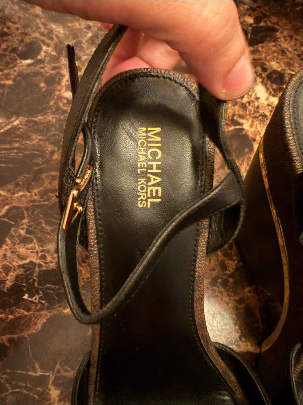 Luxury MICHAEL Michael KORS Platform Wedge Sandals 6.5 | Black + Brown | Gold - Picture 4 of 7